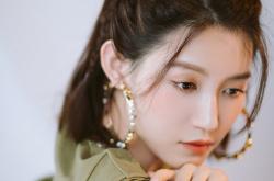 开云体育登录-生死战中的冷与热，2026世界杯H组，斯洛伐克用铁血防守击碎美国梦，库尔图瓦门神模式全开