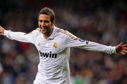 开云体育官网-不可能的任务，红牛二队上演惊天翻盘，拉塞尔压轴表现点燃赛场