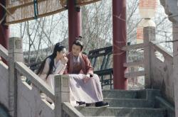 开云sport-欧冠焦点战，阿森纳闪电半场击溃土耳其劲旅，世界排名争夺战现分水岭