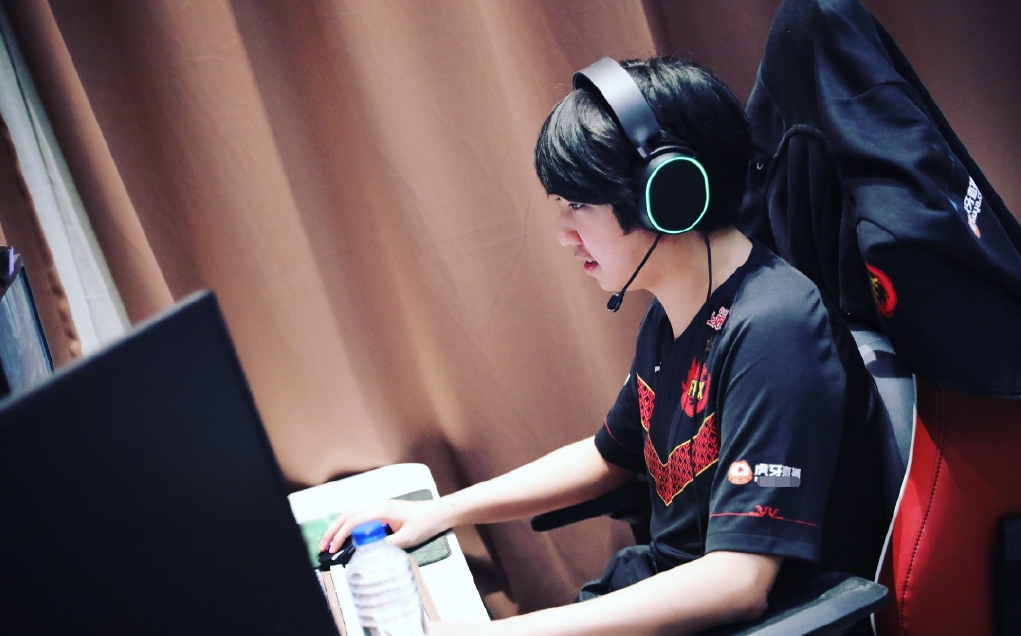 包含GEN力克DRX,Tarzan高光表现的词条 包含GEN力克DRX,Tarzan高光表现的词条