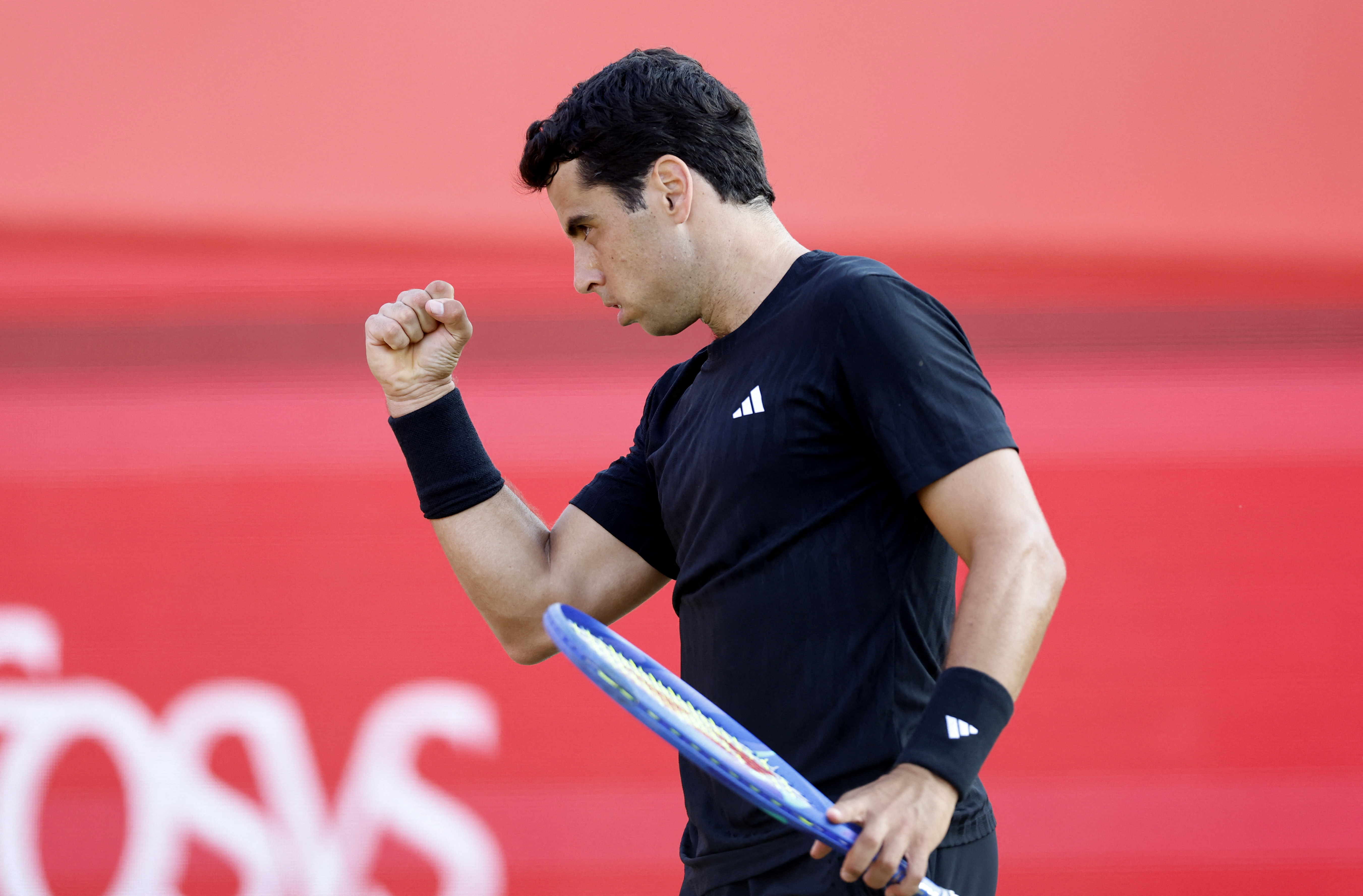 意大利网球队爆冷英国网球队,阿尔卡拉斯绝境逆转 意大利网球队爆冷英国网球队,阿尔卡拉斯绝境逆转