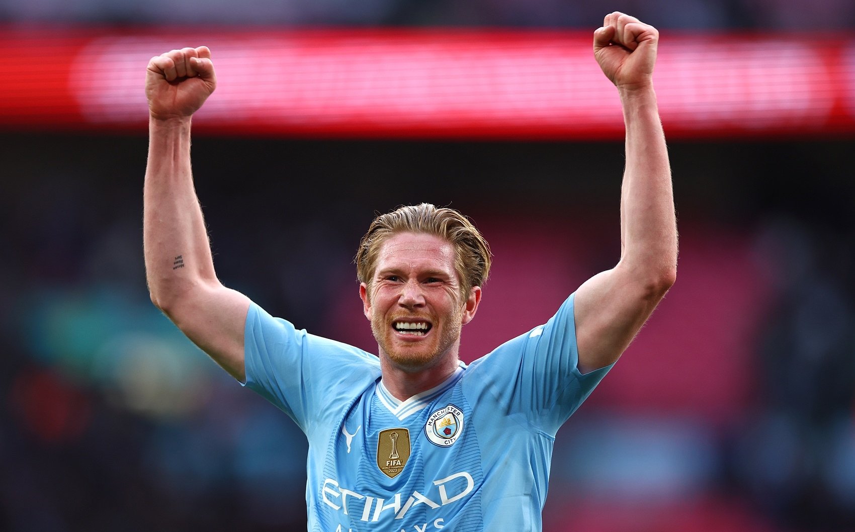 包含马德里竞技血洗瓦伦西亚，德布劳内关键制胜的词条