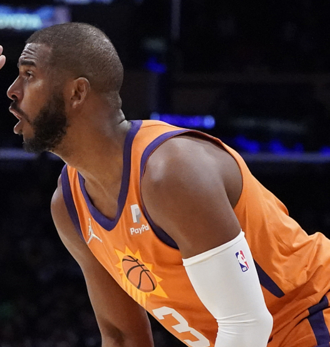 RGE强势V5，Knight2制霸全场