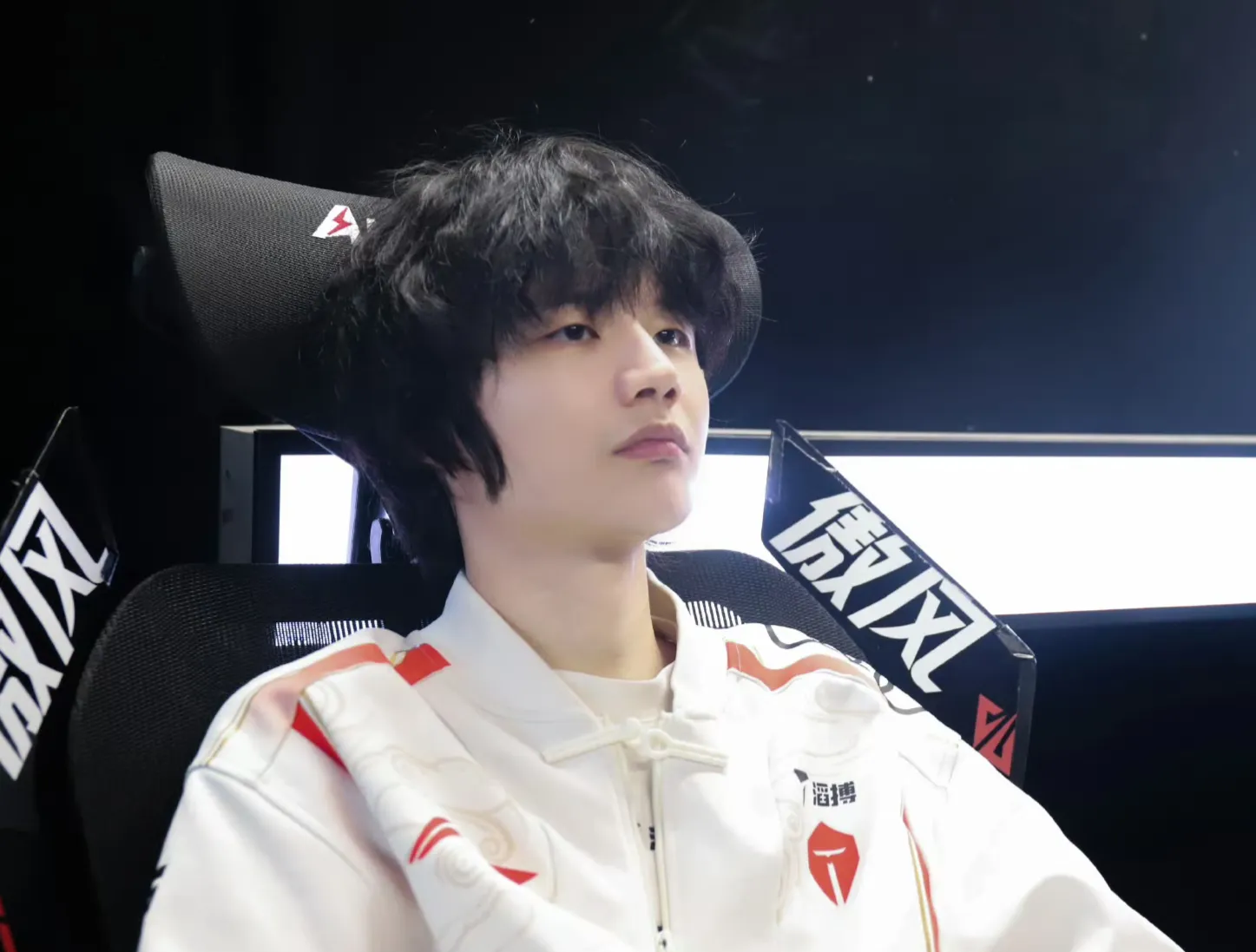 关于TES逆转CLG，Jankos制霸全场的信息