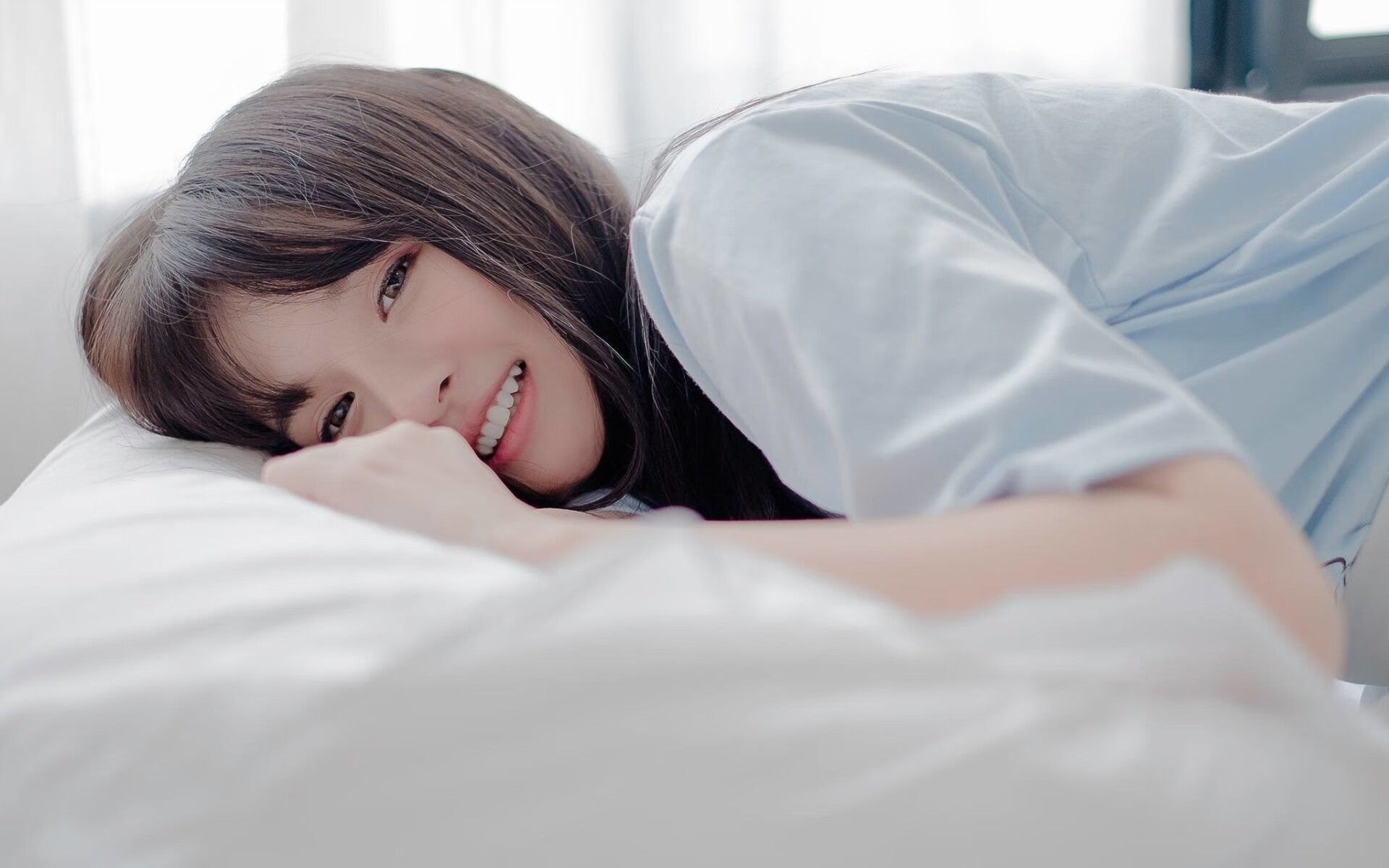 冷门与热焰，泰国队掀翻韩国羽球霸权，李梓嘉却如孤峰耸立