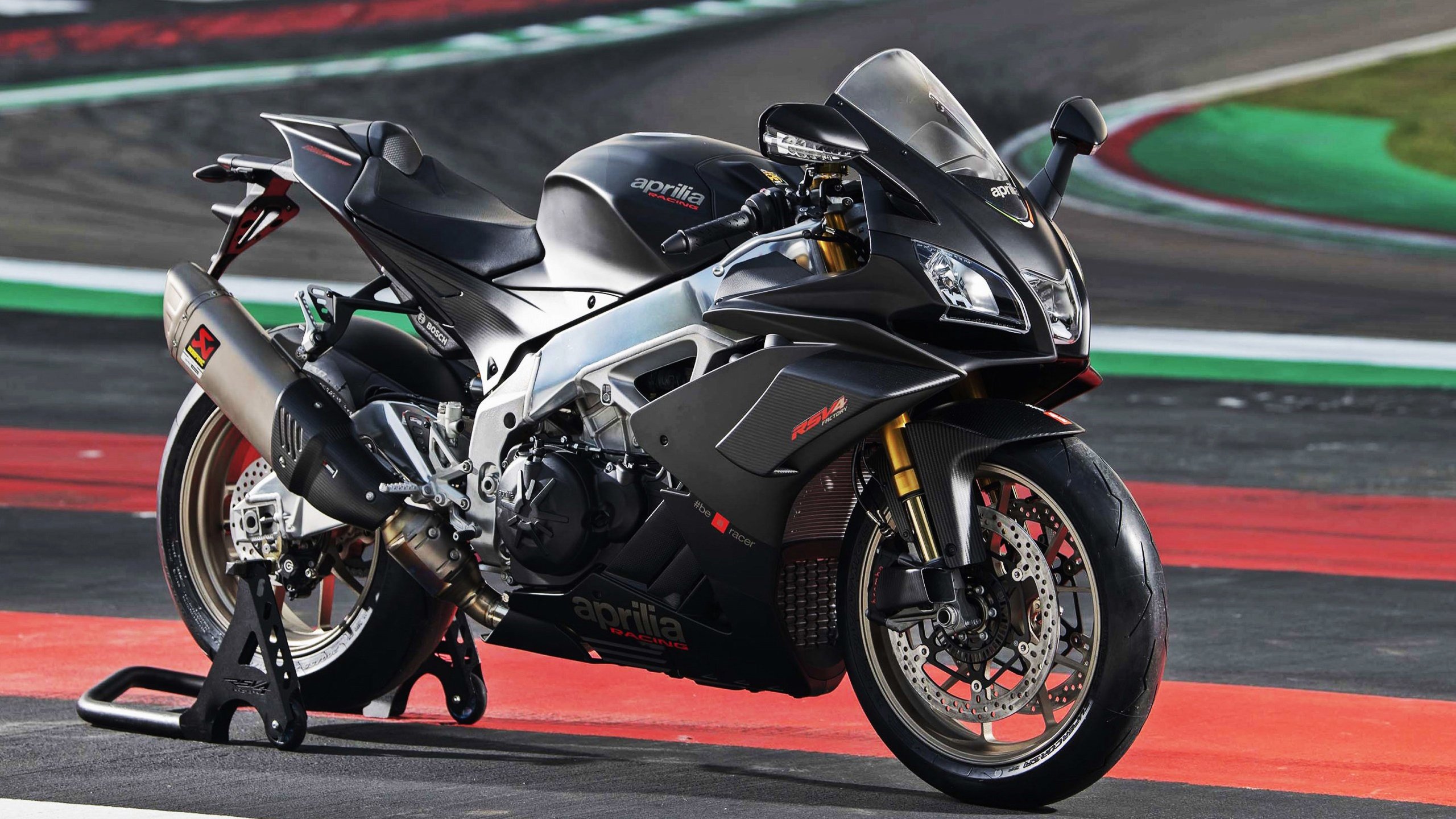 绿茵上的三分雨，当意甲焦点战遇见浙江队的雷霆收割