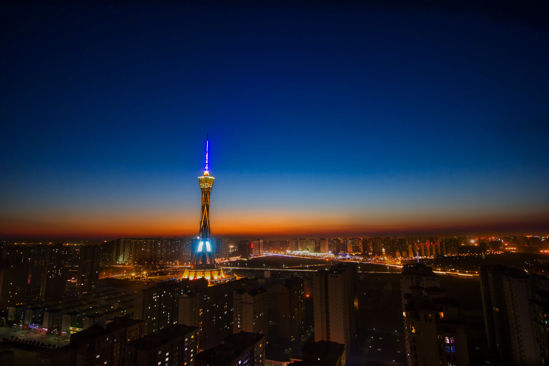 雷霆风暴笼罩亚特兰大，贝恩化身关键先生终结老鹰反扑