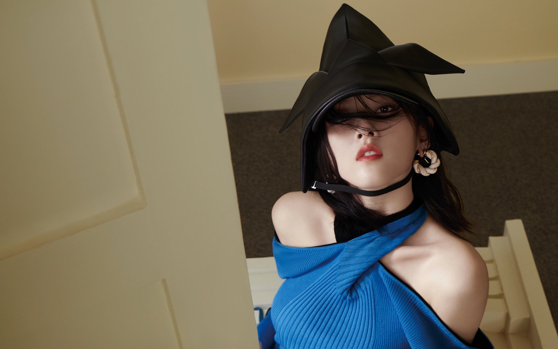 冰与火之歌，雷霆团队风暴席卷汽车城，浓眉孤胆刷新史诗纪录