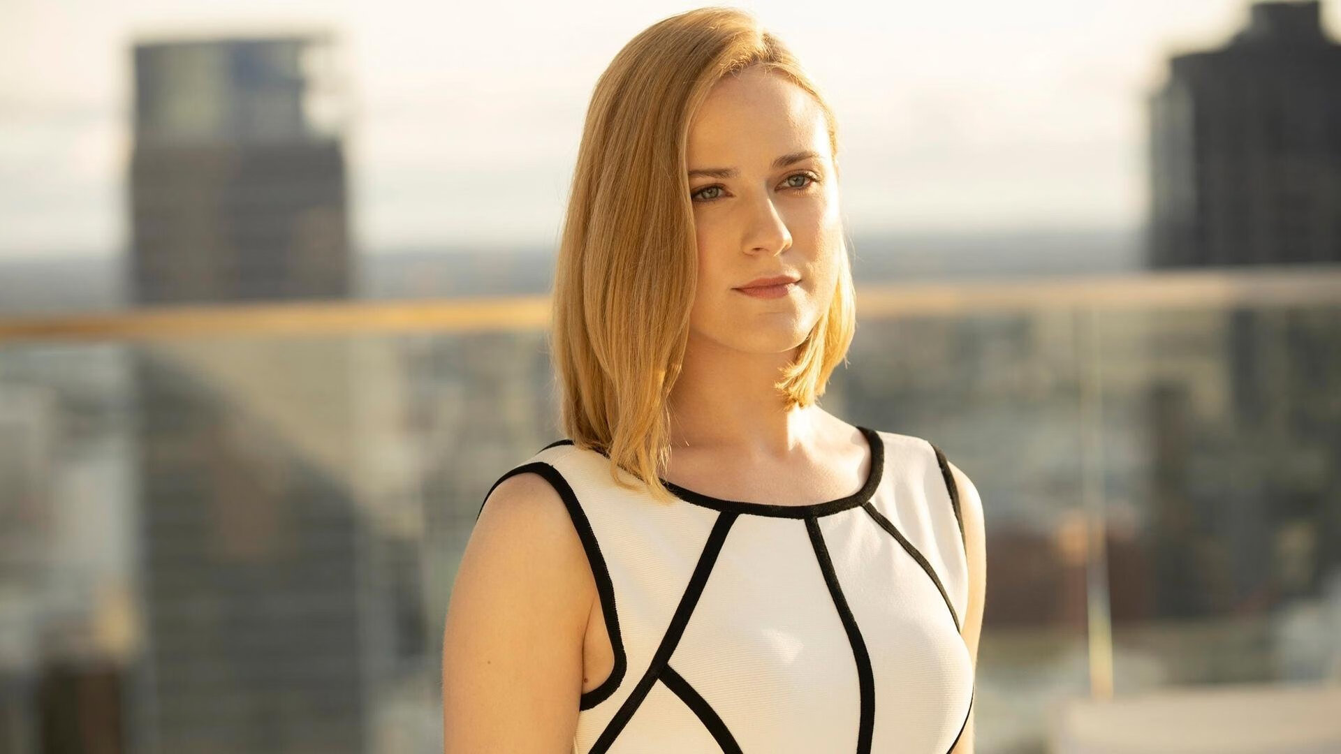 当足球场的晨曦照进篮球馆，论两种终结背后的生存意志