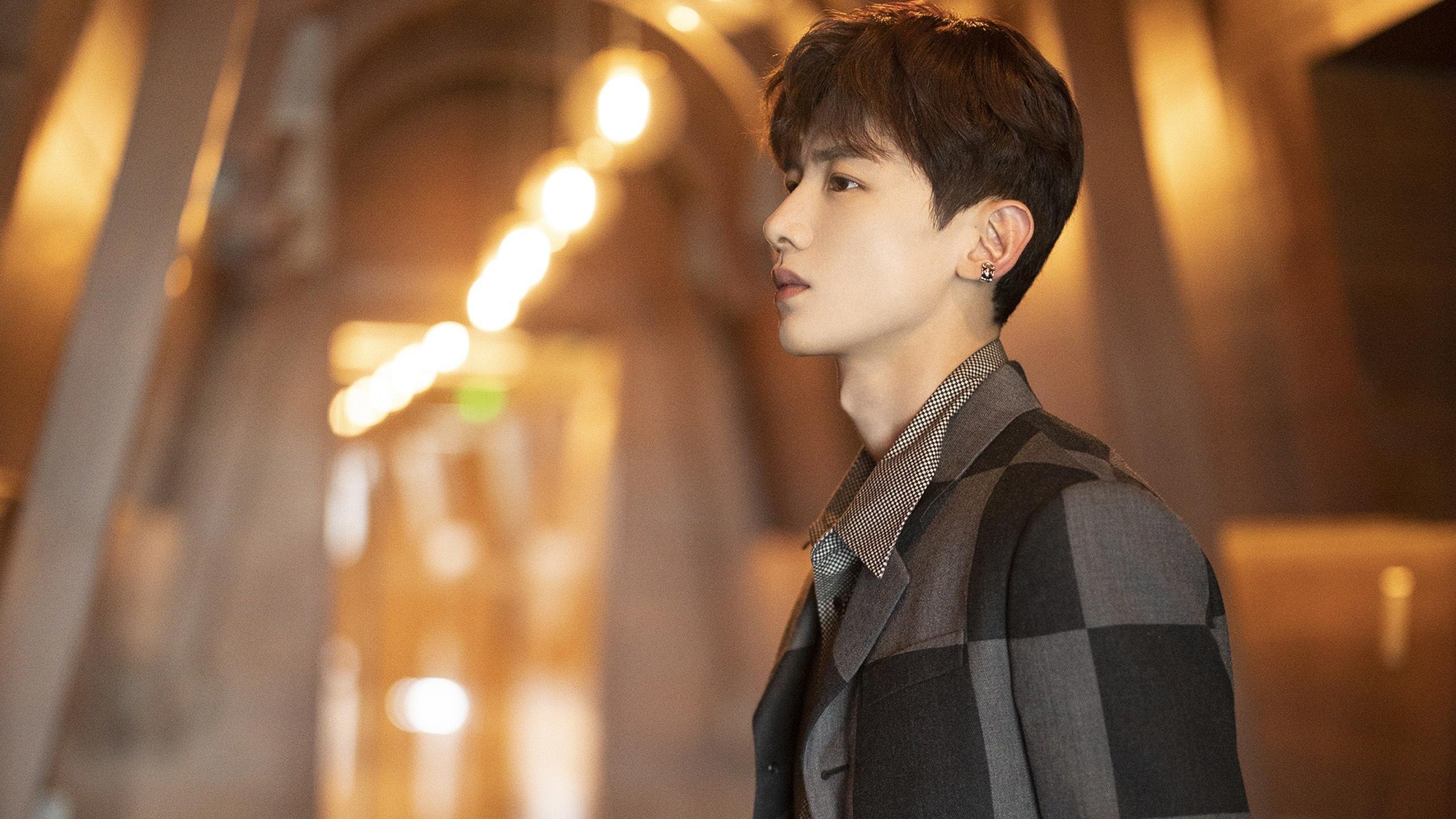 锡安狂轰42分摧毁辽宁防线,马刺团队篮球诠释稳稳的幸福