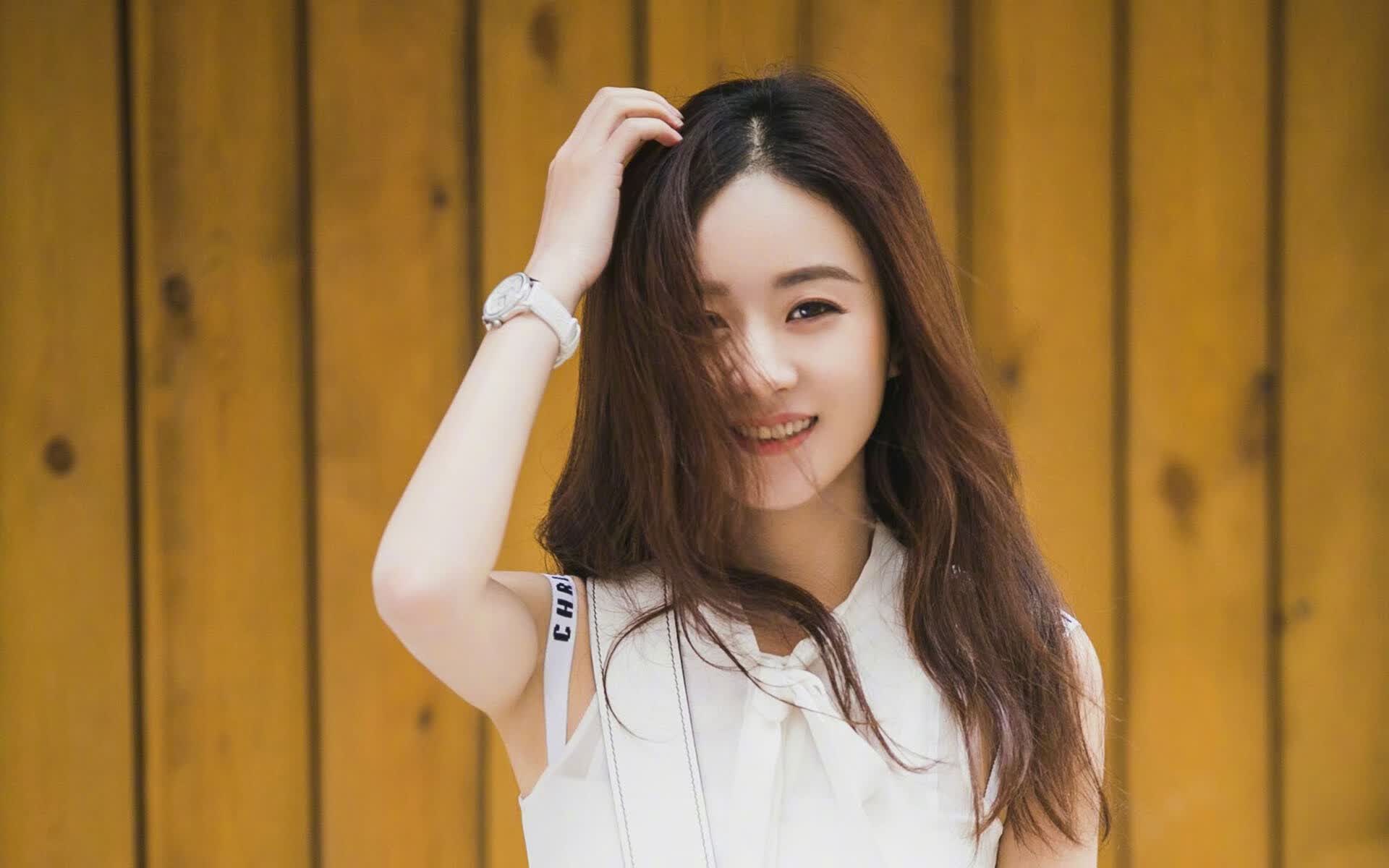 孤注一掷的蓝与白，2026世界杯B组焦点战，波兰力克伊朗，奥斯梅恩如何用一场非典型表演定义临场调整的极限