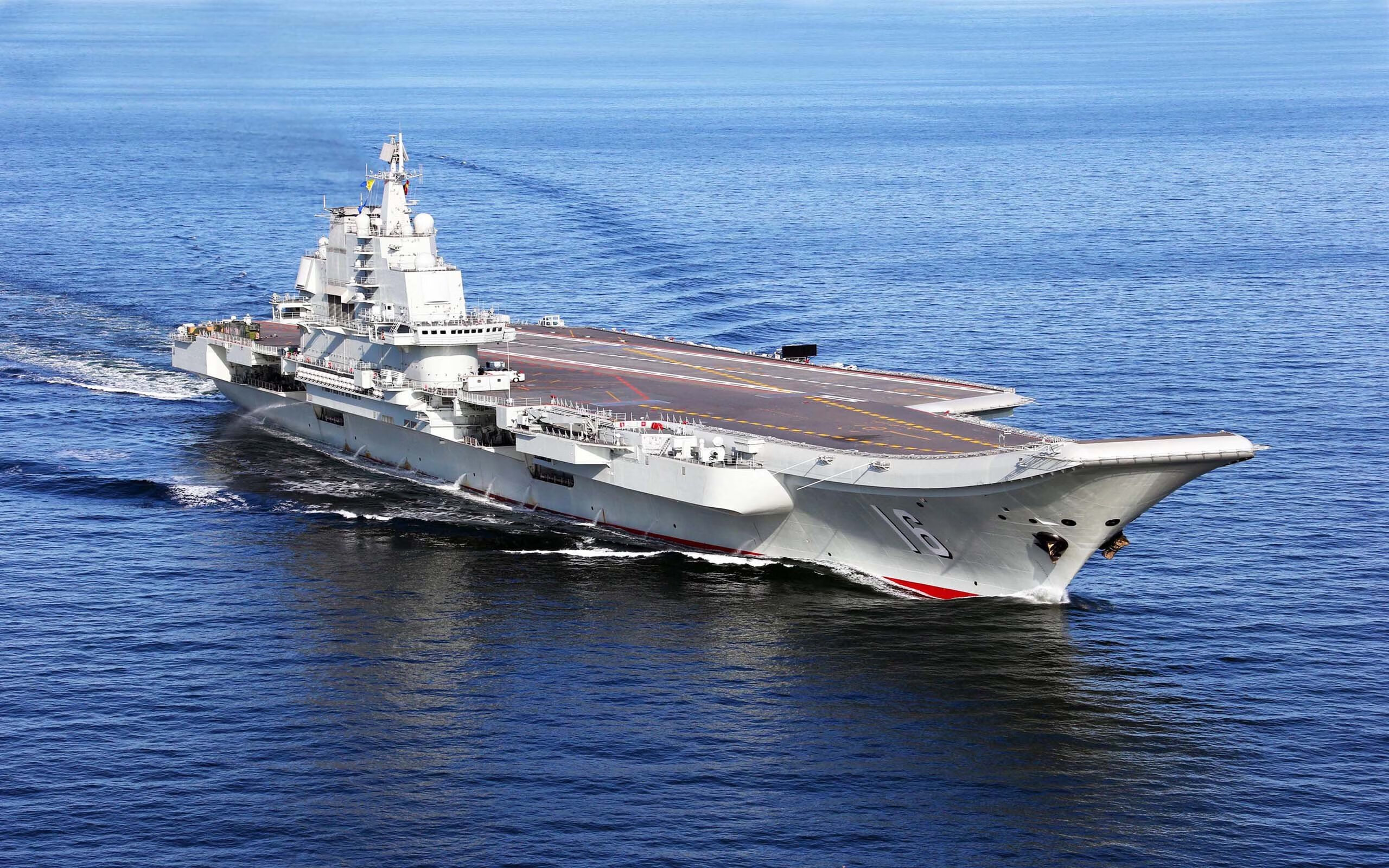 蓝黄风暴席卷基多,2026世界杯B组关键战,厄瓜多尔大胜喀麦隆,萨内破局之夜